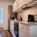 Mit Meerblick Und Terrasse - Nur 50 Meter Zum - Inklusive Eigenem Parkplatz Und Fahrradunterstellplatz * Sierksdorf