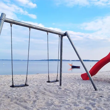 Mit Meerblick Und Terrasse - Nur 50 Meter Zum - Inklusive Eigenem Parkplatz Und Fahrradunterstellplatz Apartament