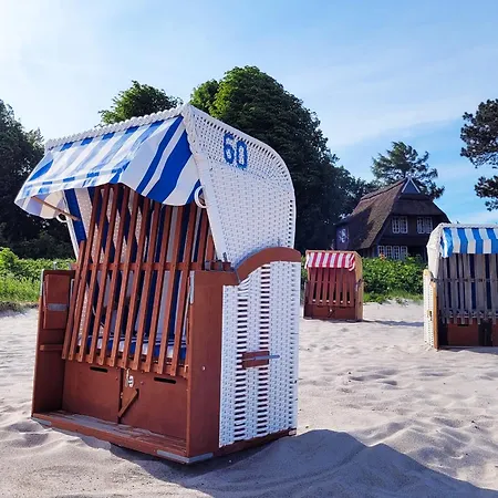 Meerblick Terrasse: Strandnahe Mit Parkplatz Apartment *