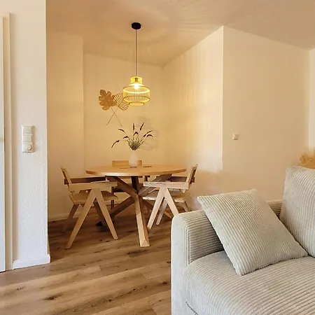 Mit Meerblick Und Terrasse - Nur 50 Meter Zum - Inklusive Eigenem Parkplatz Und Fahrradunterstellplatz Sierksdorf