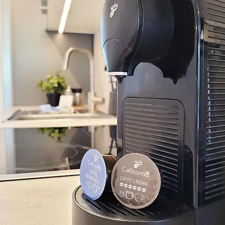 Mit Meerblick Und Terrasse - Nur 50 Meter Zum - Inklusive Eigenem Parkplatz Und Fahrradunterstellplatz